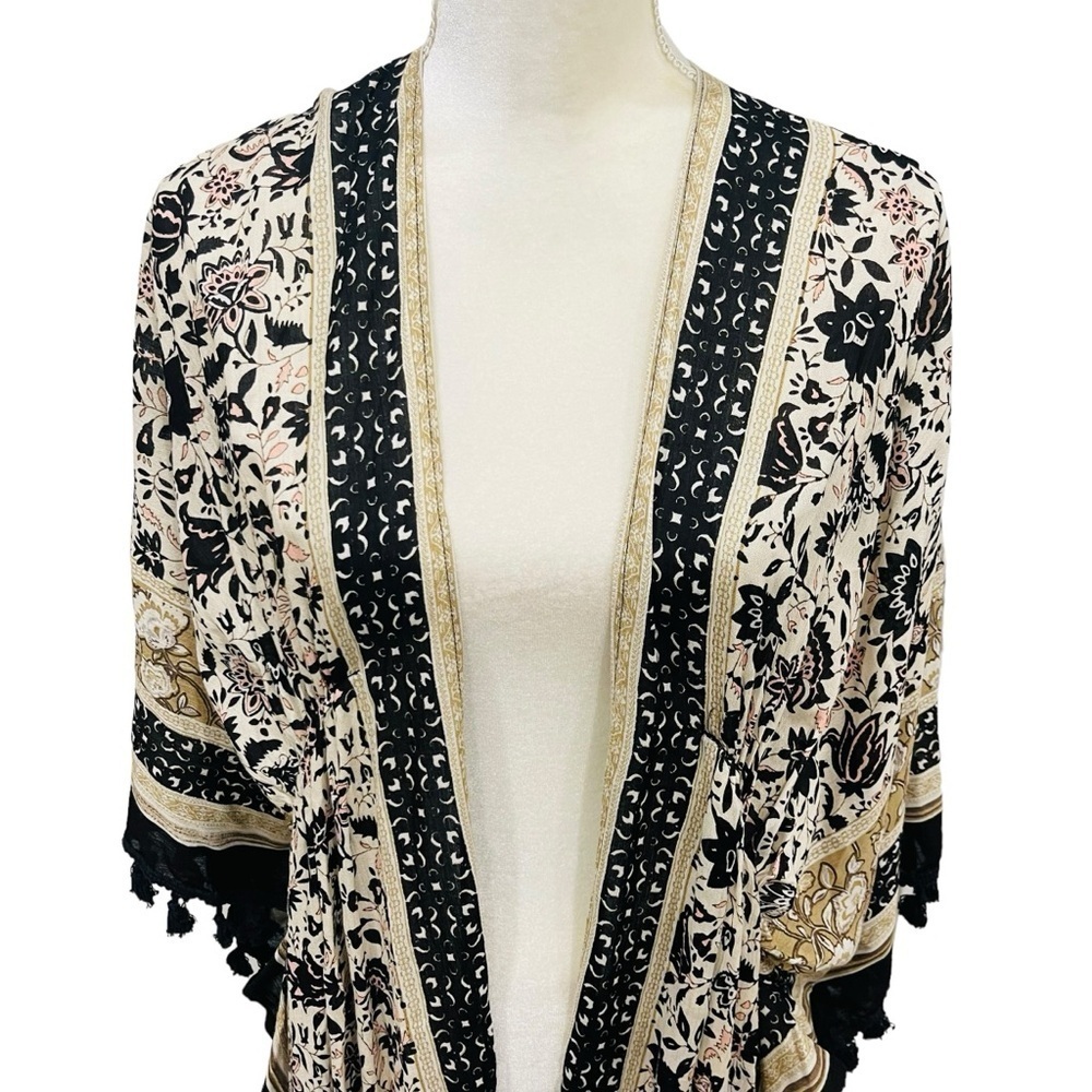 Vince Camuto NWT One/Size Boho Floral Print Coverup Kimono Tassels - Picture 2 of 10